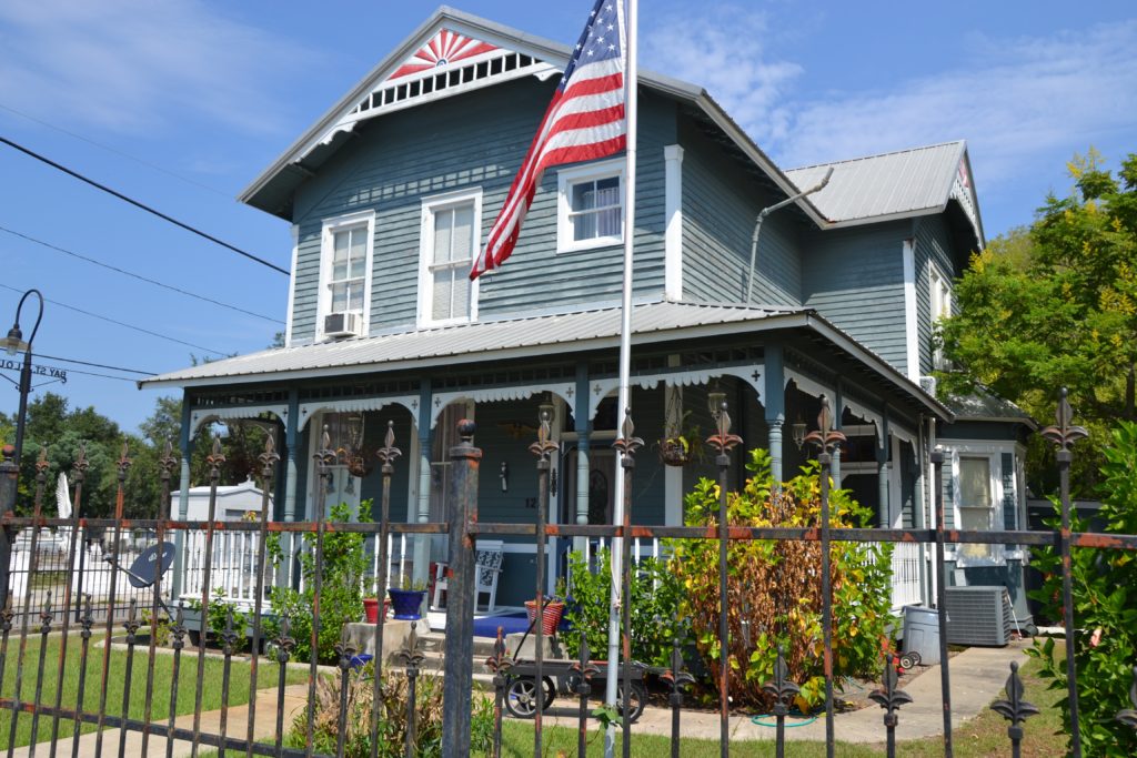 Railroad House Blue BSL